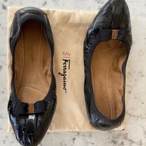 Ferragamo my  joy ballet flat black patent leather with grossgrain bow detail.
